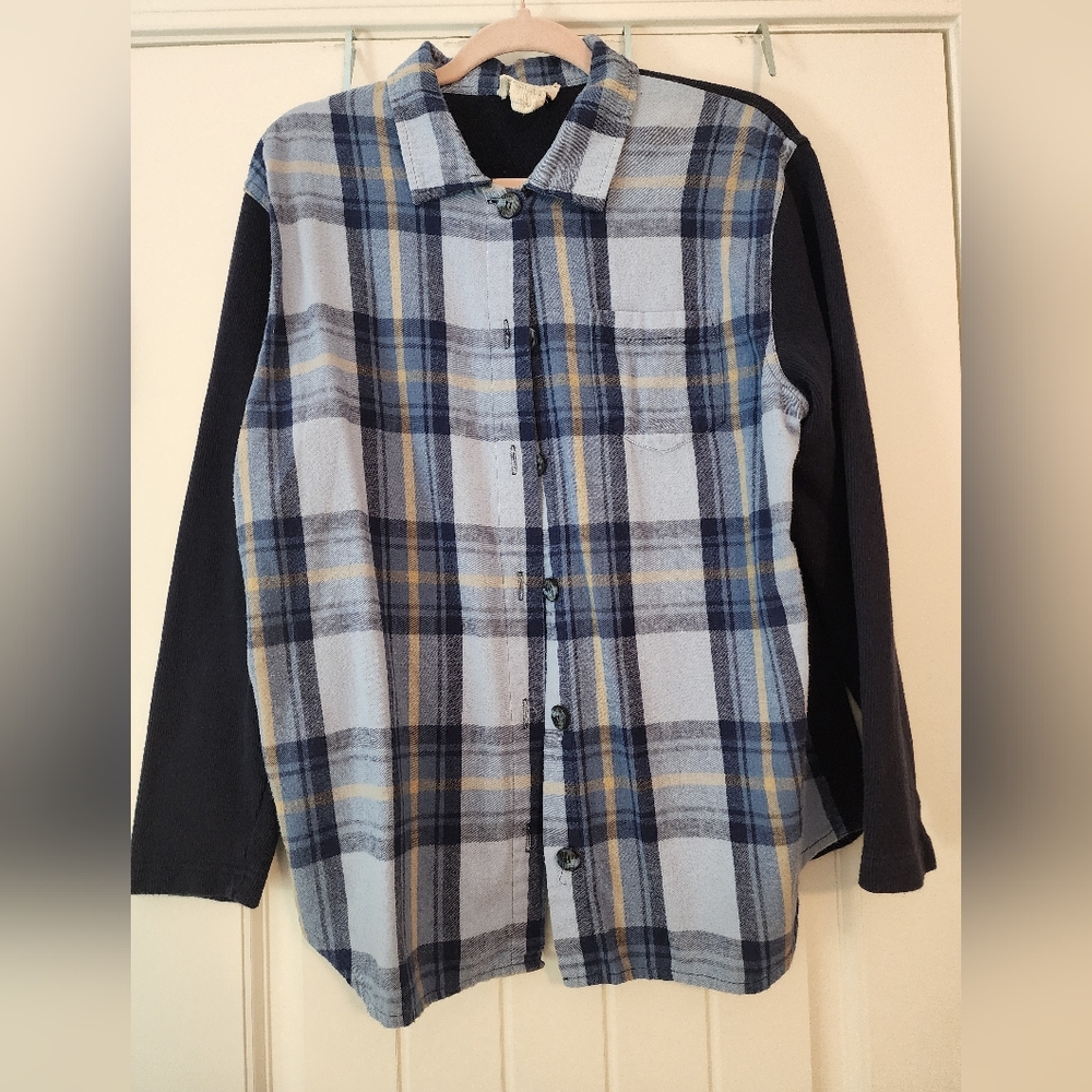 Women's Navy Plaid Button-Up Flannel Shirt Large Gorpcore Grunge Utility Country